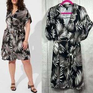 Torrid Rayon Slub Button Front Collared Short Sleeve Belted Tropical Mini Dress